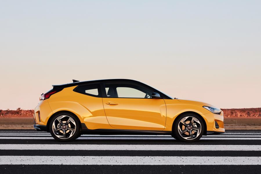  Hyundai Veloster Turbo Premium 2019 года  (AU) (фото 22 из 41)